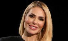 Il nuovo look di Ilary Blasi